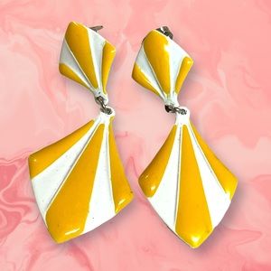 Vintage 80s 90s yellow and white stripe dangle geometric statement earrings VTG